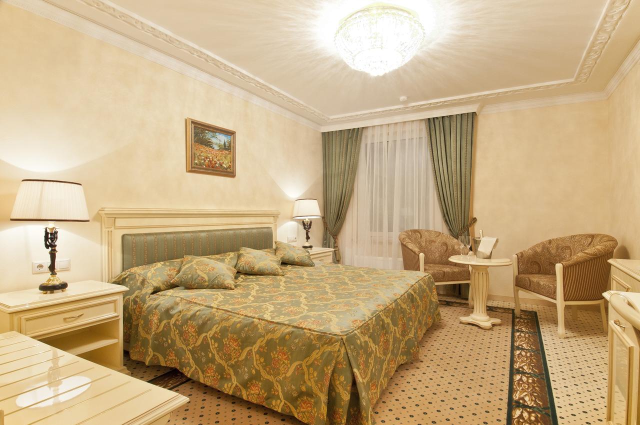 Rimar Hotel Бассейн И Спа Krasnodar Zewnętrze zdjęcie